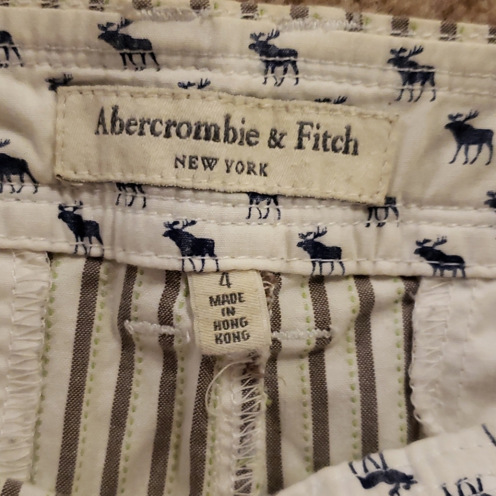 Abercrombie & Fitch Women's Striped Cotton Shorts - White/Navy - Picture 2 of 5